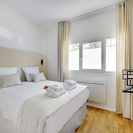 Peaceful - 2p - Clignancourt Παρίσι